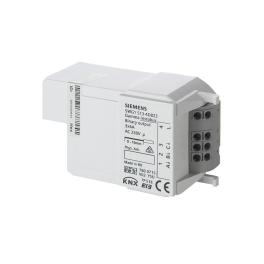Actuator comutare pentru montaj în casetă, 3 x 6A