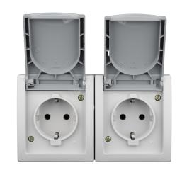 Priză dublă PE şi capac, 16A, orizontal, PT, cl.elast, IP54