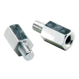 Set şuruburi distanţoare de 15mm, pt. montaj